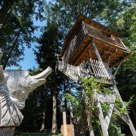 Les Cabanes De Labrousse Saint-Julien-Labrousse Exteriér fotografie